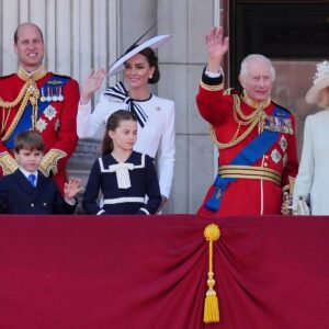 A Royal Touch of Kindness: Princess Catherine Spreads Christmas Cheer in Norfolk